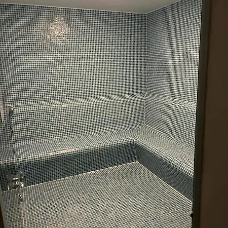 Apartment Retreat, Block B1, Unit8 *