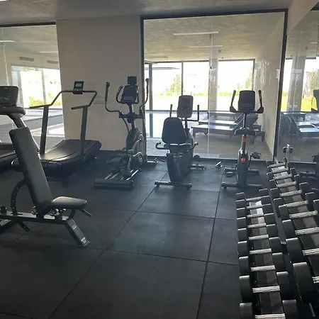 Retreat, Block B1, Unit8 Apartment *